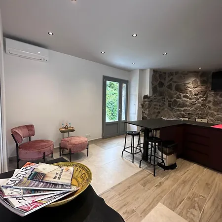 Domaine A Flatta Hotel